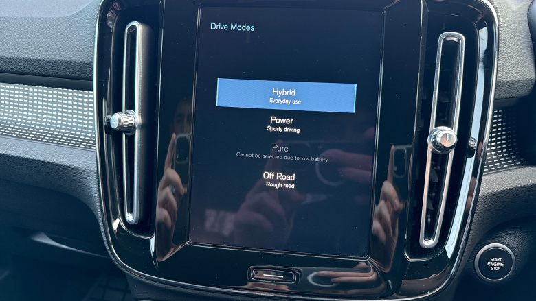 Volvo Xc40 1.5 T4 Recharge PHEV R DESIGN 5dr Auto Estate